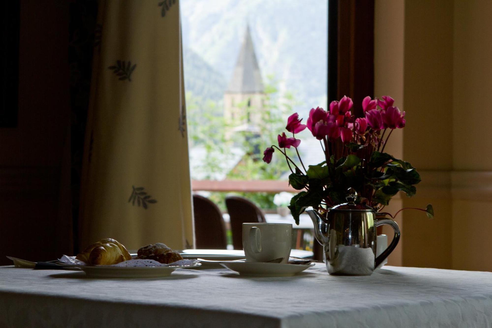 Mauberme Mountain Boutique Hotel Salardú Zewnętrze zdjęcie